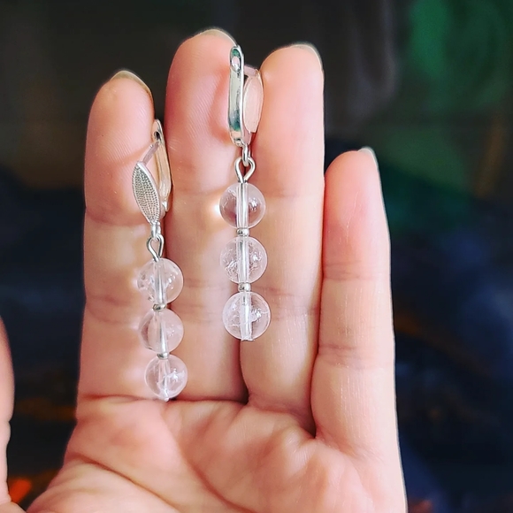 Clear Quartz beaded earrings - Picture 3 of 3